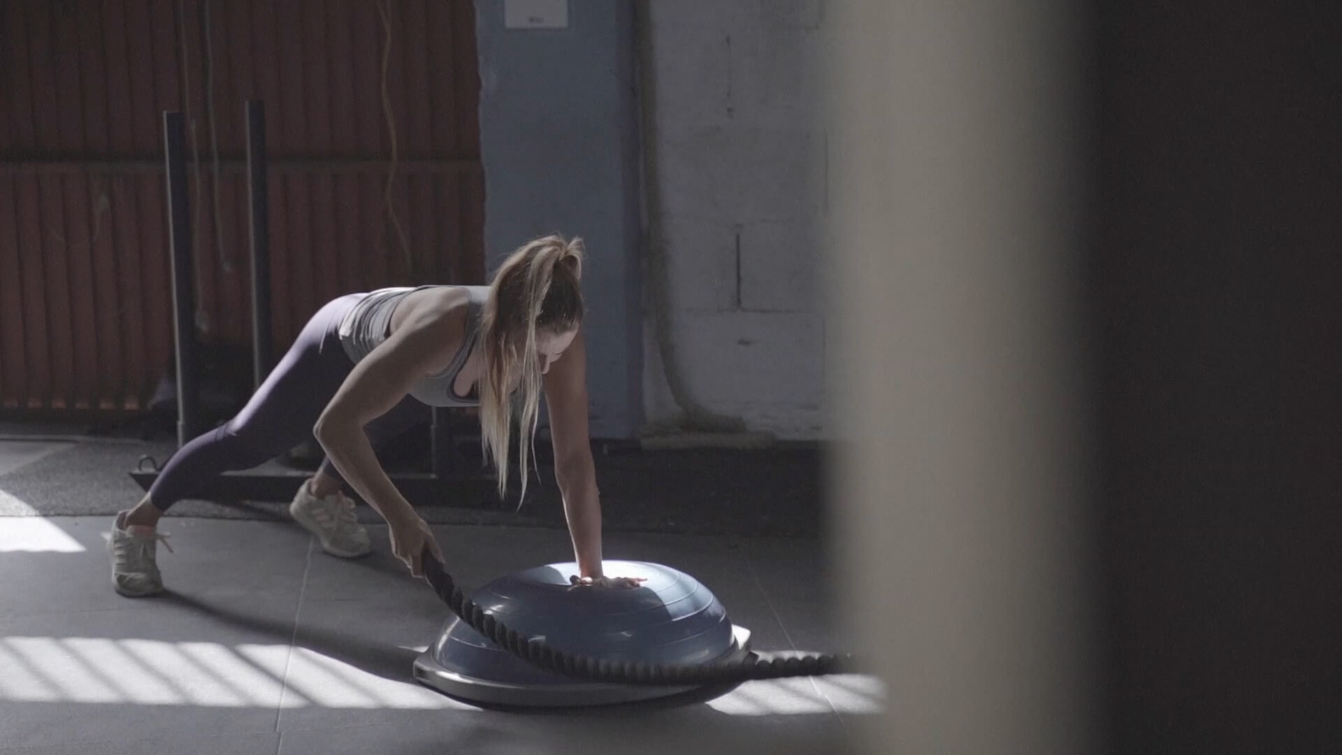 FONTEIDE LAURA COVIELLA_LOGOMP4.00_00_32_23.Imagen fija006