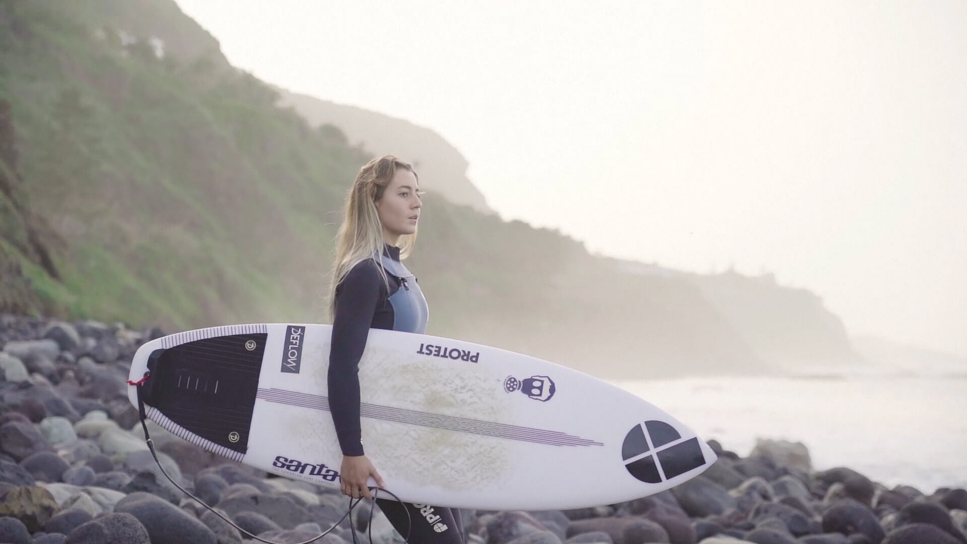 FONTEIDE LAURA COVIELLA_LOGOMP4.00_00_55_21.Imagen fija015