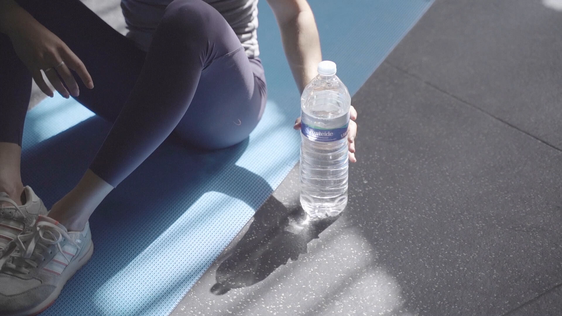 FONTEIDE LAURA COVIELLA_LOGOMP4.00_01_12_13.Imagen fija025