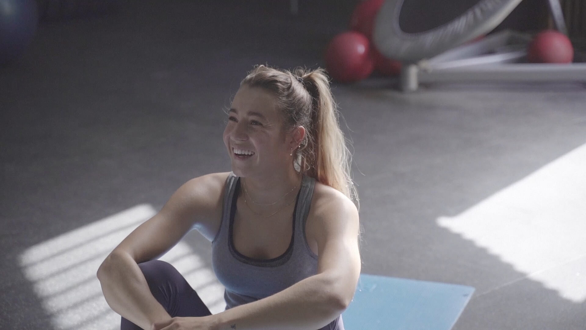 FONTEIDE LAURA COVIELLA_LOGOMP4.00_01_26_06.Imagen fija033